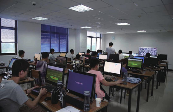 新疆无人机驾驶考证 无人机培训机构——无人机考试之前考生需要注意些什么?