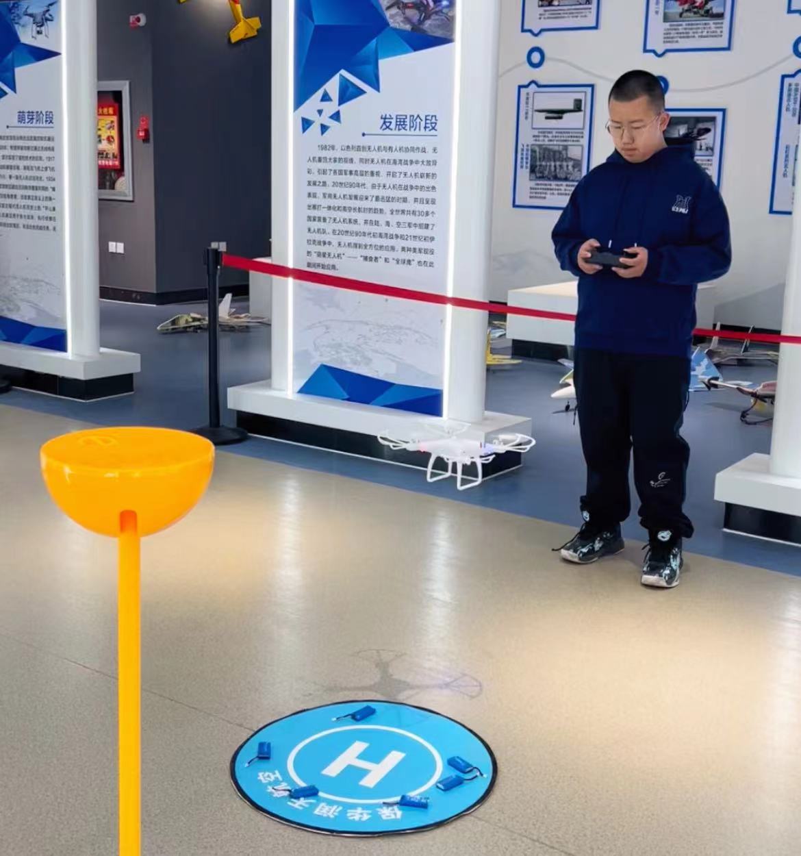 新疆青少年无人机培训【?；筇旌娇铡课奕嘶秃侥Ｑ母龊?？