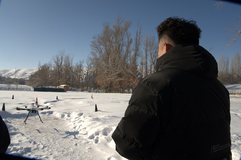 新疆无人机执照培训：低空经济新风口，开启高新就业之门